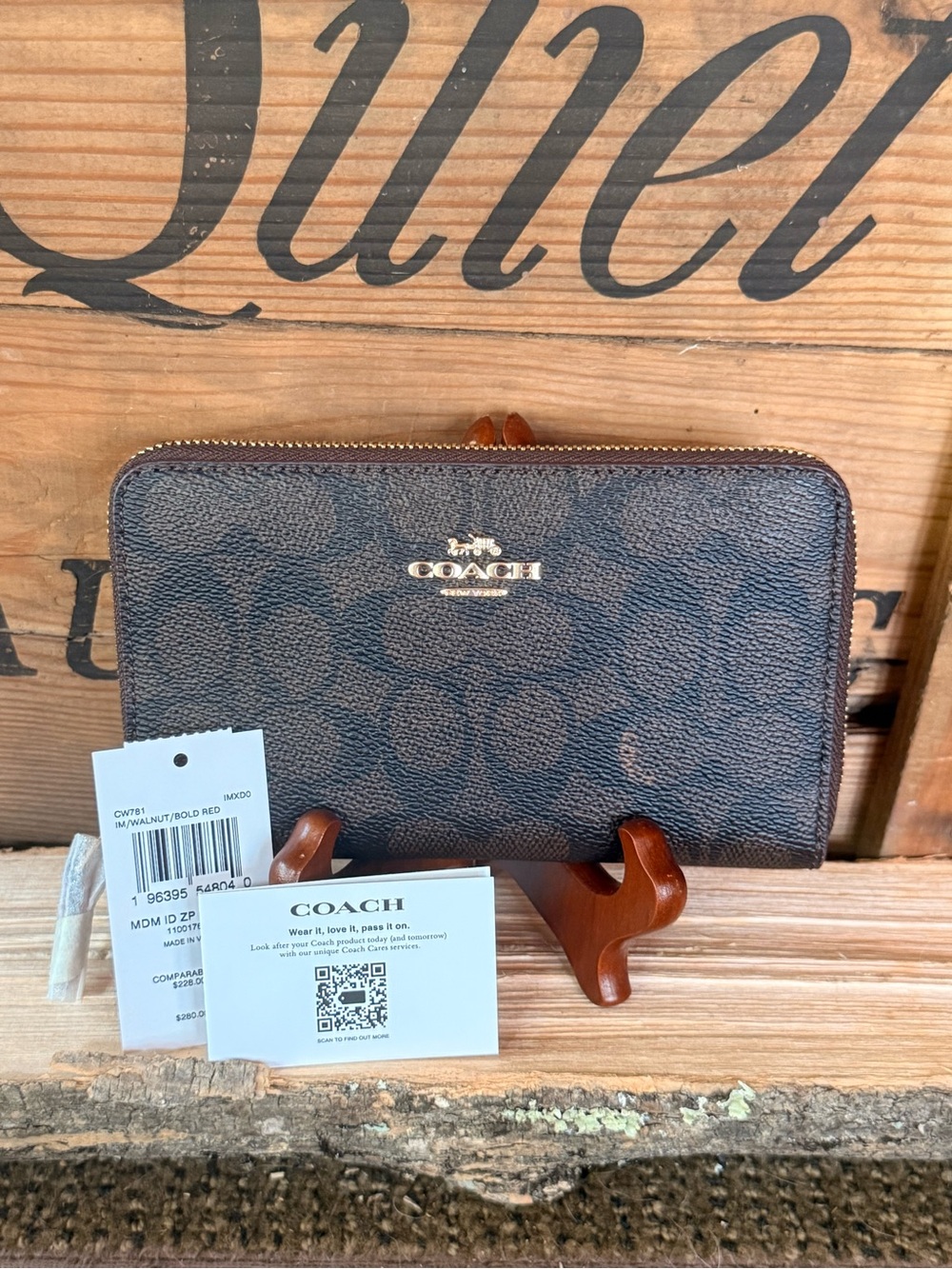 Coach Medium ID Zip Wallet